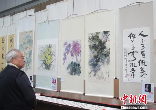 此次展览展出了众多中国当代书画家精品　傅煜　摄